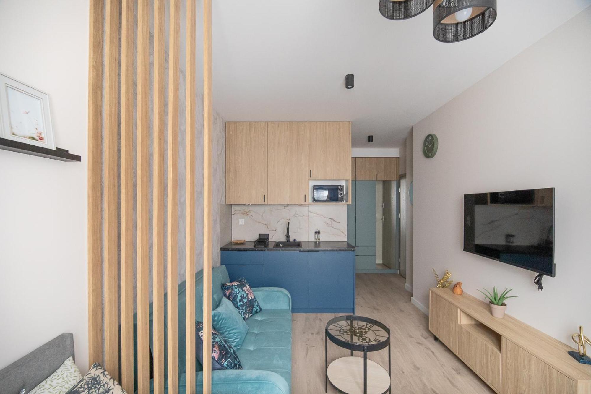 Ministudios Ursus Warsaw Luaran gambar