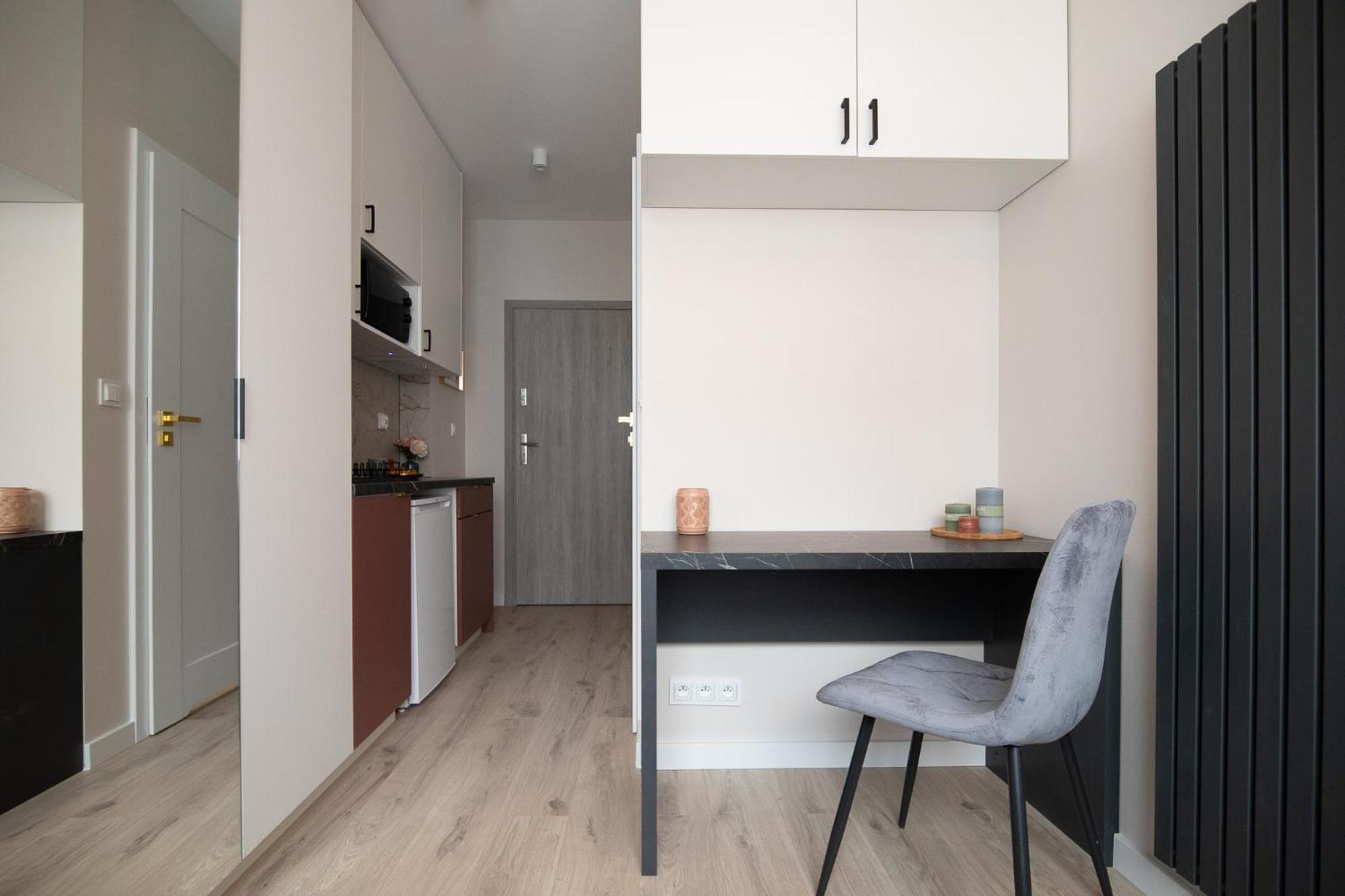 Ministudios Ursus Warsaw Luaran gambar