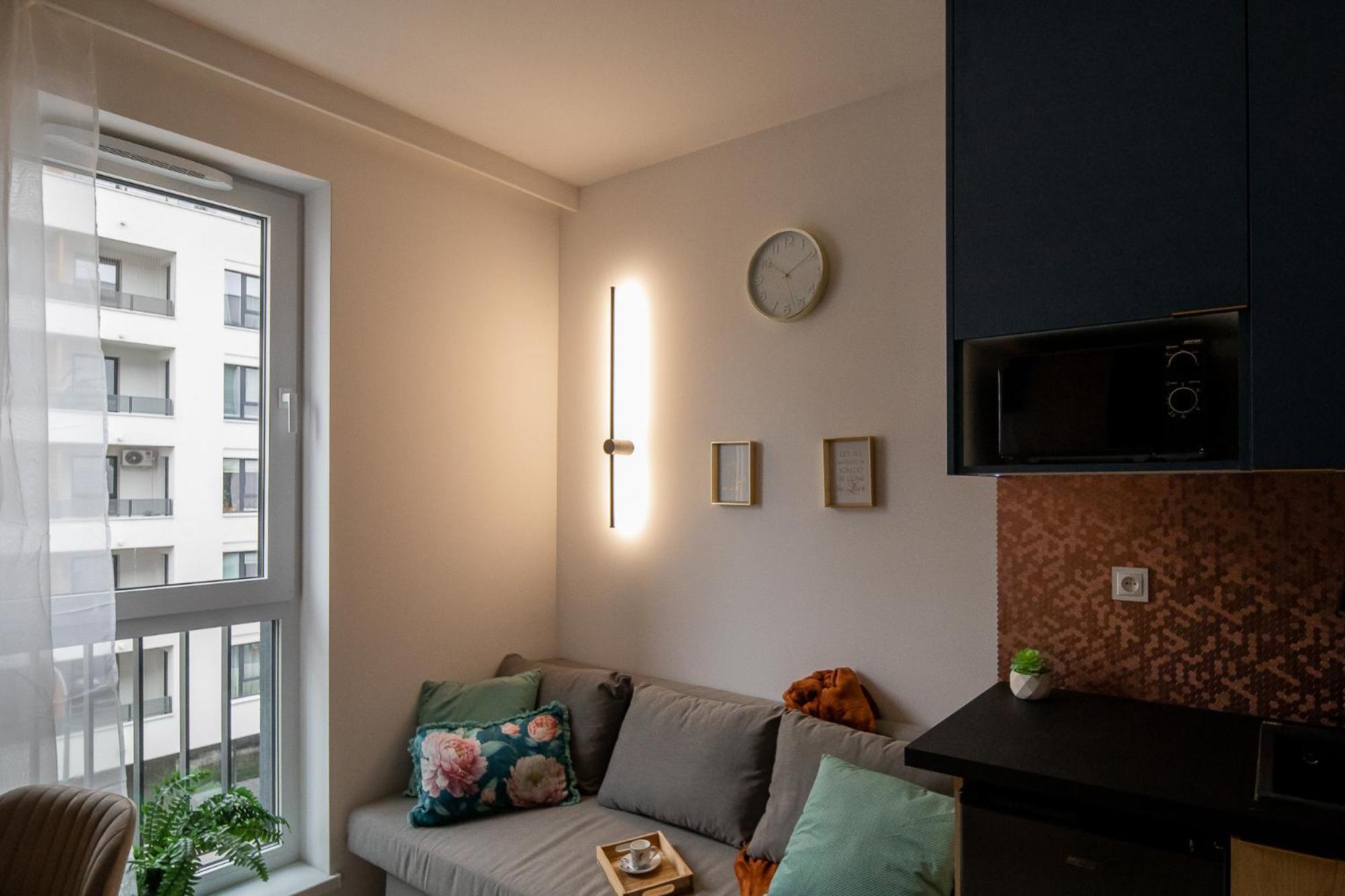Ministudios Ursus Warsaw Luaran gambar