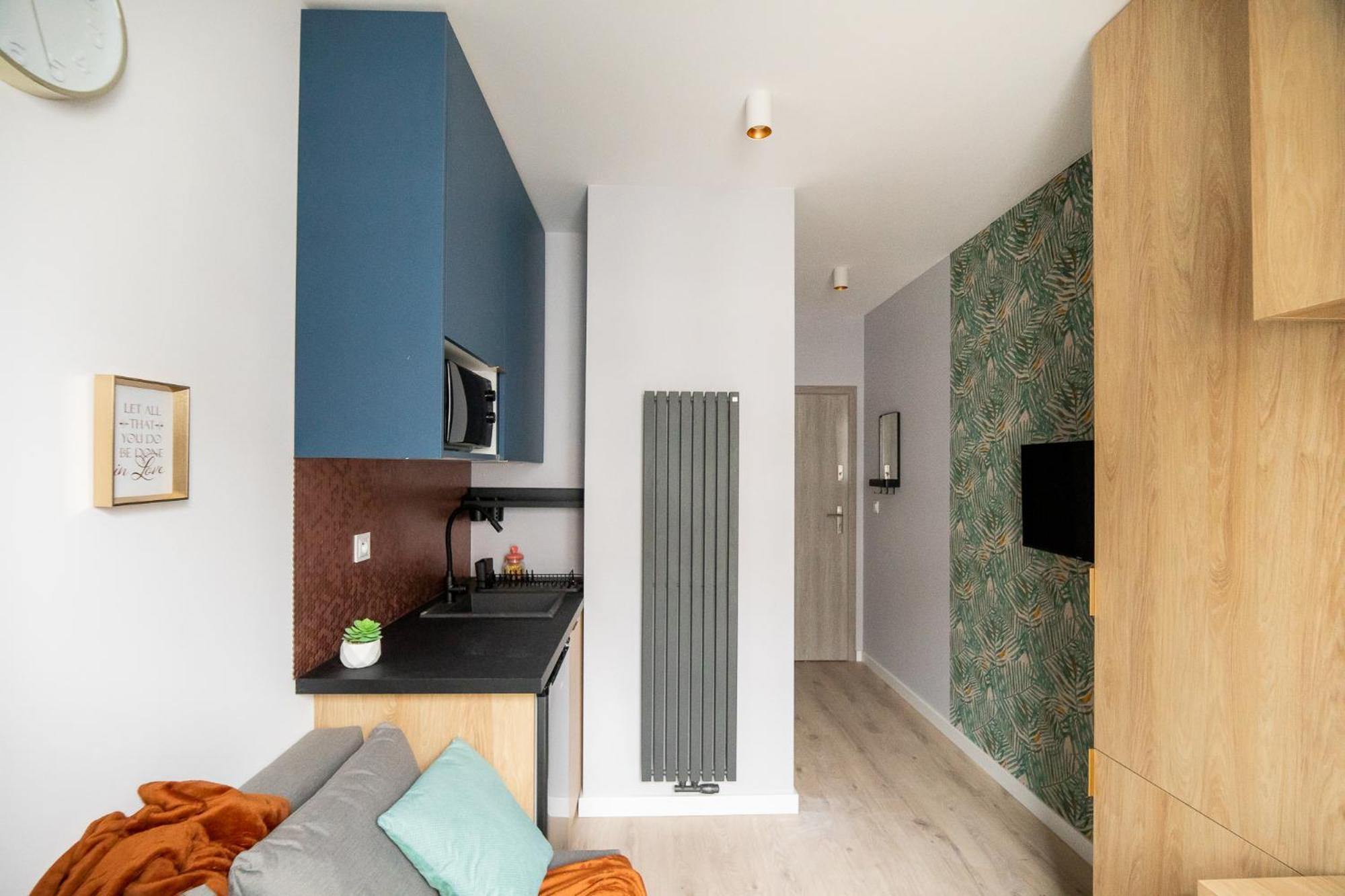 Ministudios Ursus Warsaw Luaran gambar